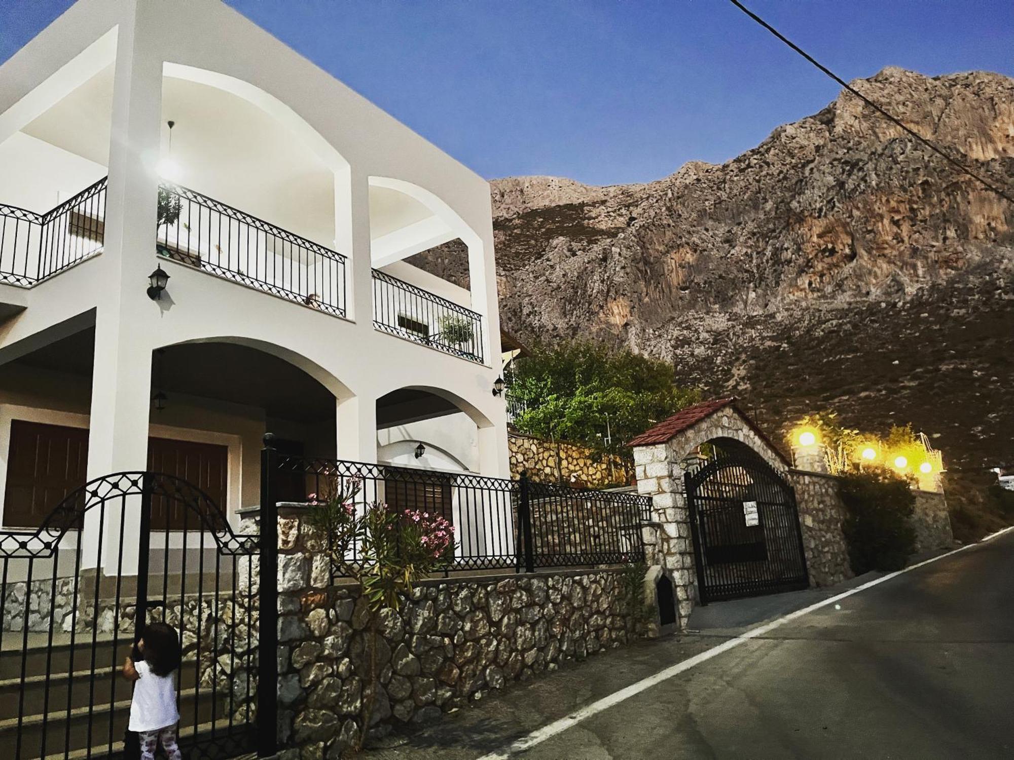 Villa-Skalia / Kalymnos House Luaran gambar